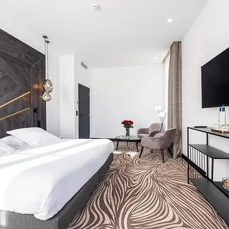 Apollinaire Hotel 4*