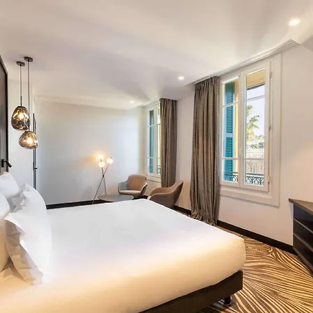 Apollinaire 4* Nice