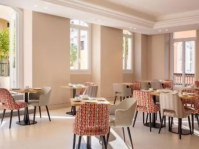 Hotel Apollinaire 4*