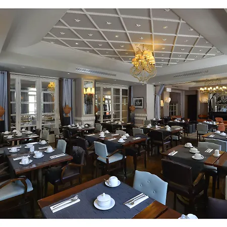 Apollinaire Hotel Nicea