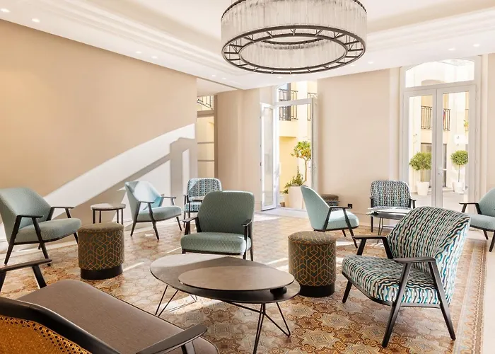 Hotel Apollinaire Nice