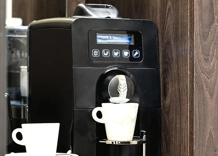 Hotel Apollinaire 4*