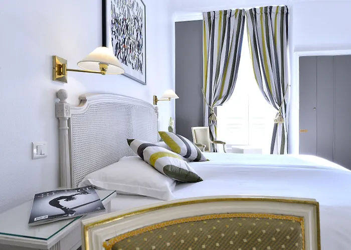 Hotel Apollinaire Nice