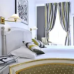 Hotel Apollinaire Nice