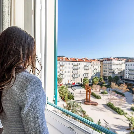 Hotell Apollinaire 4*