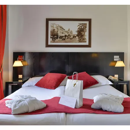 Apollinaire Hotell 4*